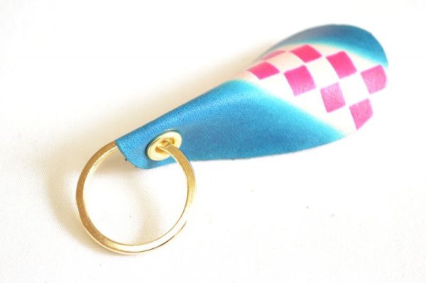 画像2: 手描き友禅 レザー キーリング 市松 (2)