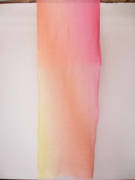 画像8: 刷毛染めストール　空模様ピンク　 (8)