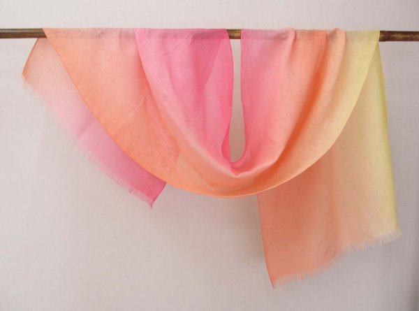 画像10: 刷毛染めストール　空模様ピンク　 (10)