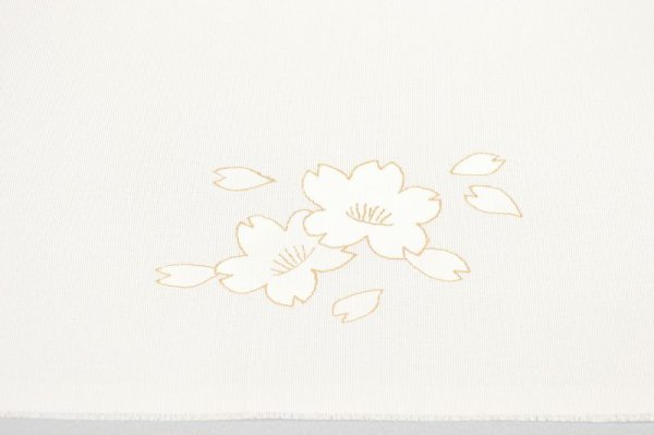 画像4: 手描友禅 半衿「ちらり」桜 (4)