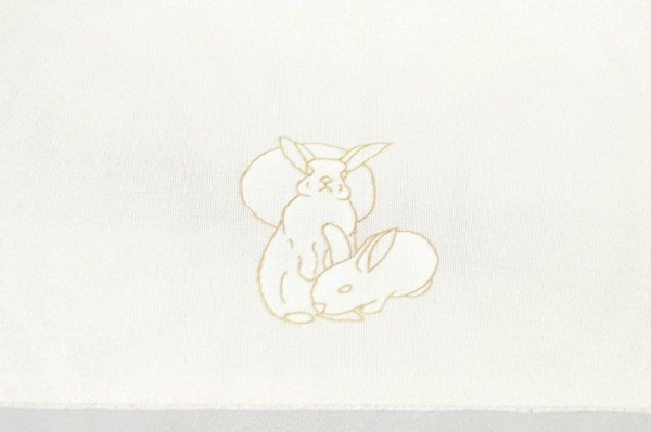 画像4: 手描友禅 半衿「ちらり」うさぎ (4)