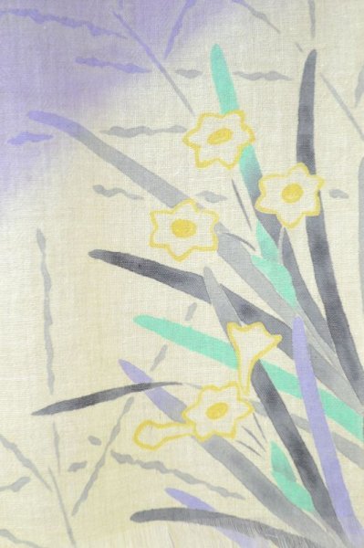 画像4: 手描友禅 カシミヤストール こもれび 水仙 ラベンダー (4)