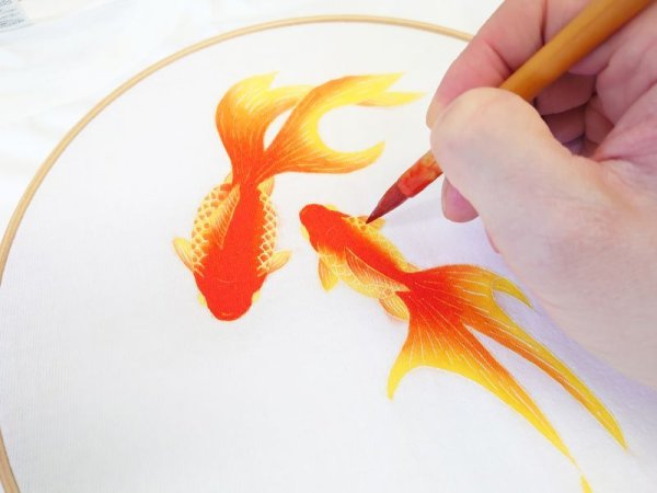 画像4: 手描友禅　Tシャツ　金魚　受注生産 (4)