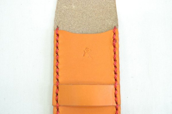 画像4: 手描友禅 レザー フラップペンケース　瑞雲　橙 (4)