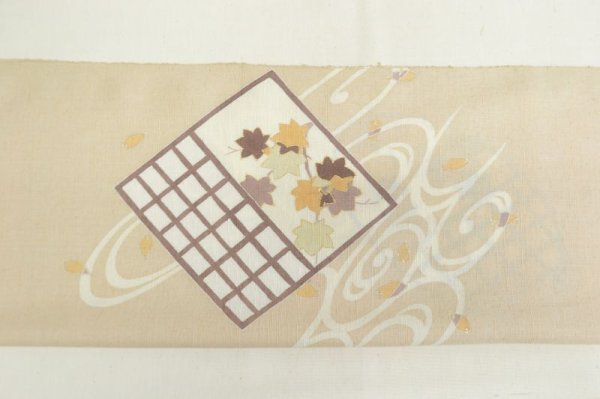 画像2: 手描友禅 染帯 円窓に流水もみじ (2)