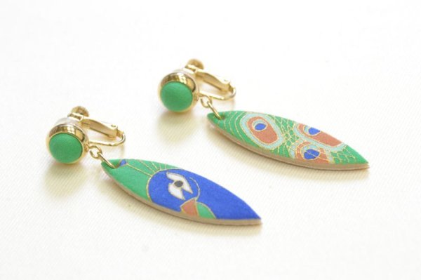 画像3: 手描友禅 イヤリング 「孔雀」 (3)