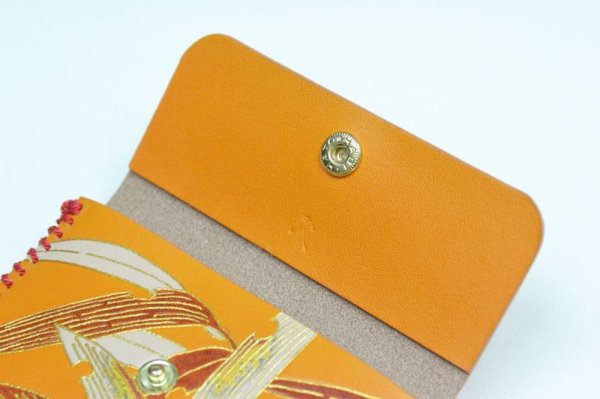 画像8: 手描友禅 レザー 名刺入れ 笹 橙 (8)