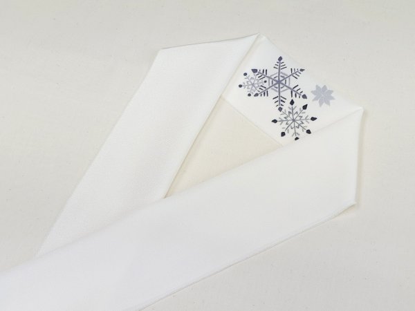 画像2: 手描友禅 半衿「ちらり」 彩 雪結晶B (2)