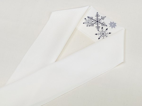 画像2: 手描友禅 半衿「ちらり」 彩 雪結晶A (2)