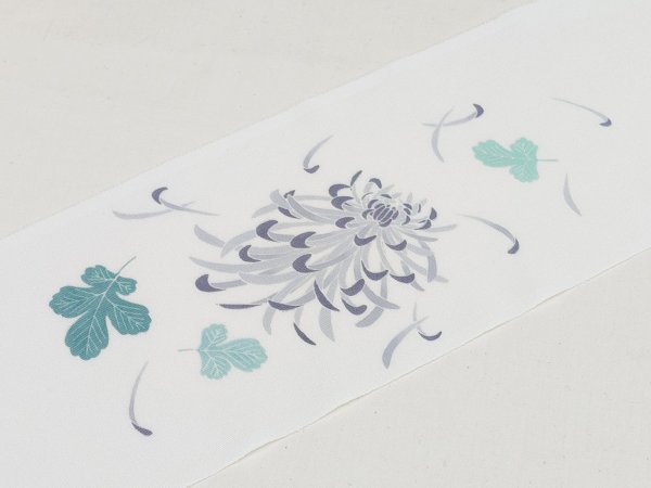 画像5: 手描友禅 半衿「愉彩」菊 墨 (5)