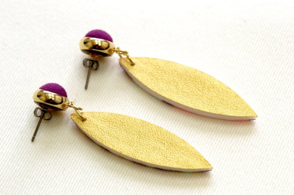 画像4: 手描友禅 ピアス 「雪華」  (4)