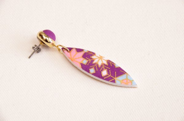 画像6: 手描友禅　ピアス　「雪華」　 (6)