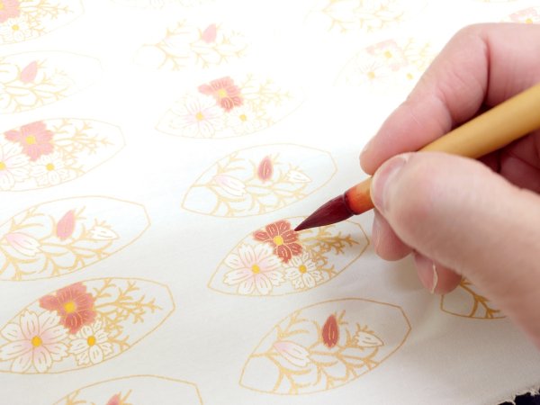 画像12: 手描友禅　ピアス　「秋桜」　 (12)